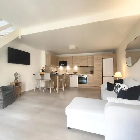 Apartment 30, La Palmeraie Au Village Naturiste