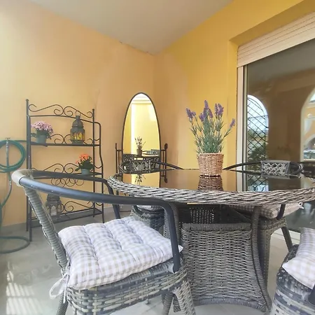 30, La Palmeraie Au Village Naturiste Apartment *
